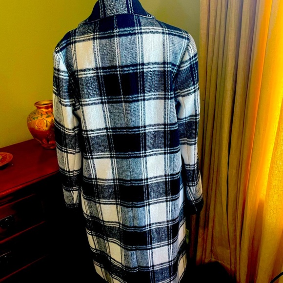 NWOT. Just Fab lined winter coat. - Picture 7 of 7